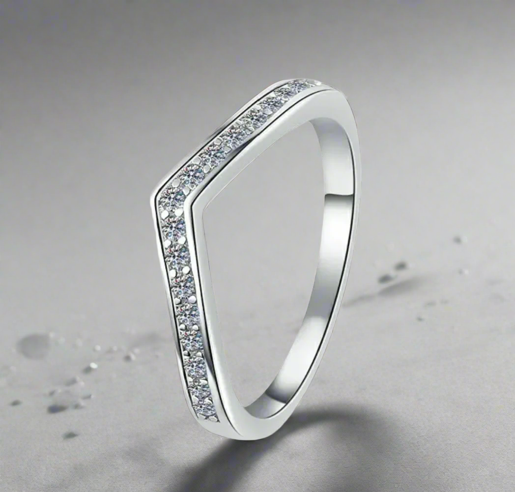 Grace – Full Moissanite Stackable Ring