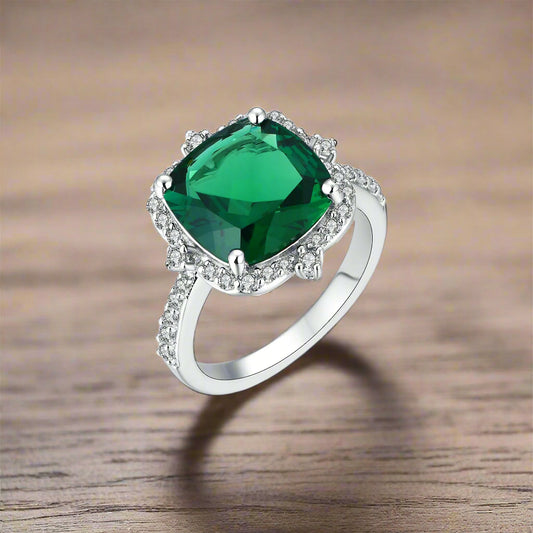 Verdant – The Emerald Majesty - 6 Carat