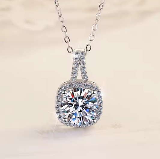 Ravelle: 2 Carat D Color VVS1 Moissanite Halo Pendant