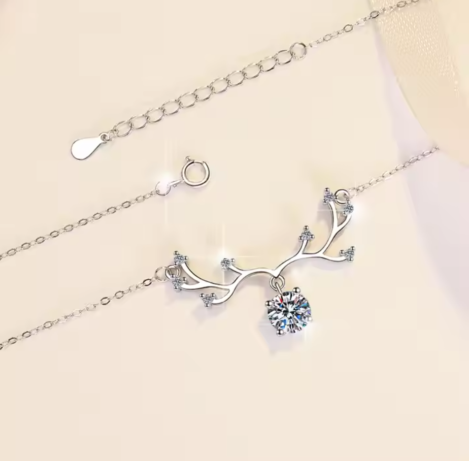 Liora: 1 Carat VVS1 D Color Moissanite Antler Pendant