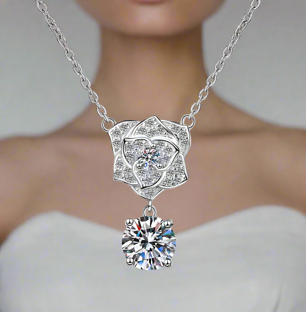Rosaelia: 2 Carat VVS1 D Color Moissanite Pendant