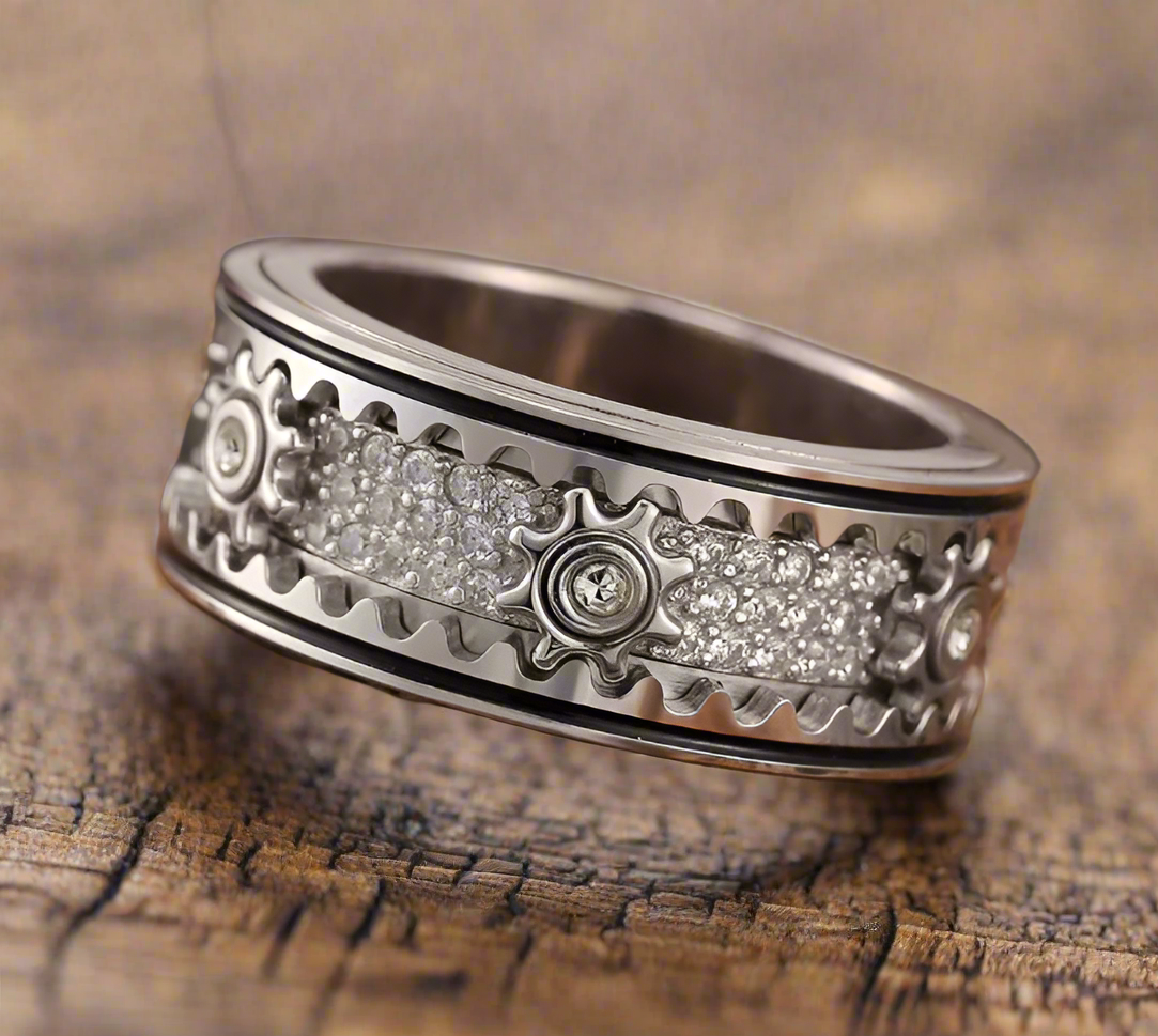 Victor: Rotatable Bold Statement Ring - Cubic Zirconia